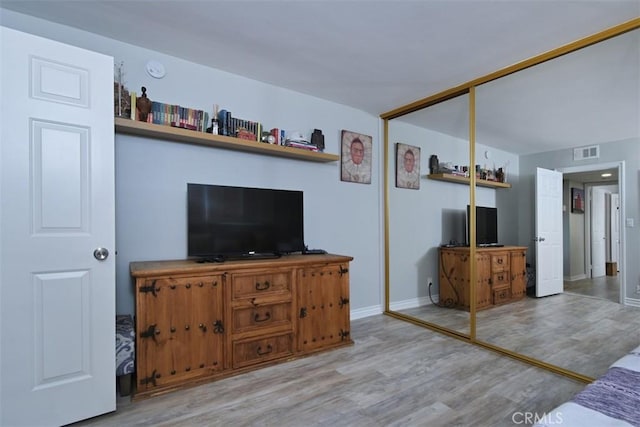 4140 Warner Blvd Unit 302, Burbank, CA 91505 - living area with wood finished floors and baseboards