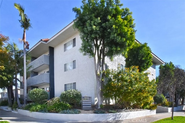 4140 Warner Blvd Unit 302, Burbank, CA 91505 - view of building exterior