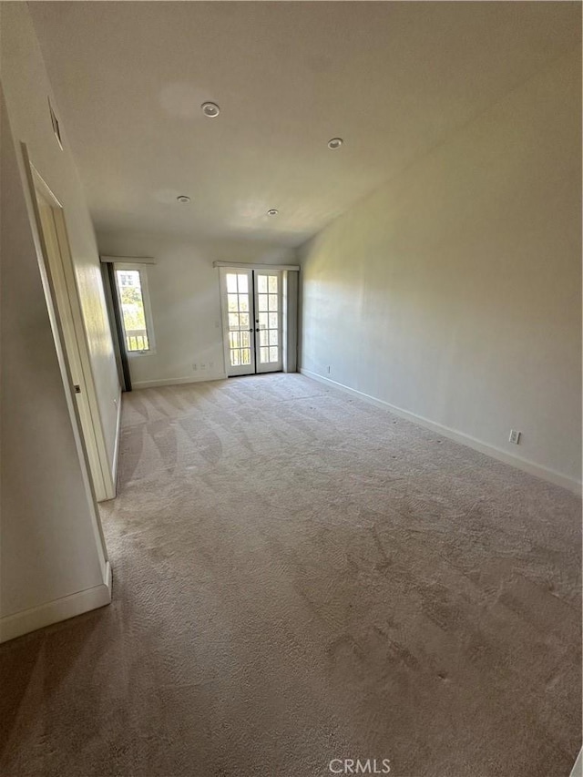 15 Hilltop Cir, Rancho Palos Verdes, CA 90275 - empty room with light carpet and recessed lighting
