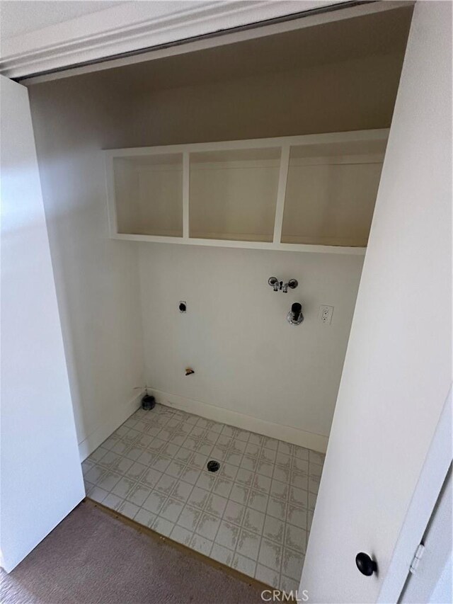 15 Hilltop Cir, Rancho Palos Verdes, CA 90275 - laundry room with hookup for an electric dryer and light floors