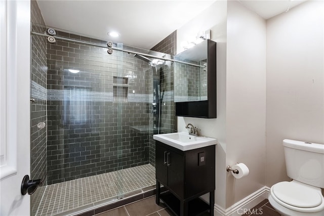 940 N Silent Ranch Dr, Glendora, CA 91741 - full bath featuring vanity, tiled shower, and tile patterned floors