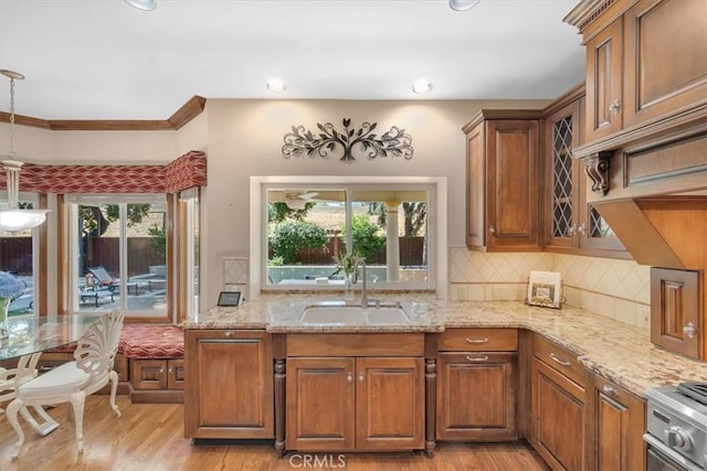 7795 Dutra Bend Dr, Sacramento, CA 95831 - photo 17