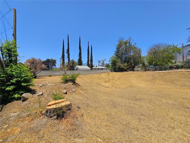 412 W Altadena Dr, Altadena, CA 91001
