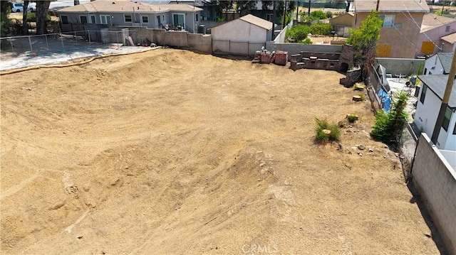 412 W Altadena Dr, Altadena, CA 91001