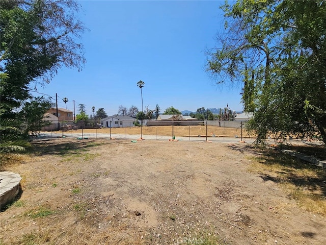 412 W Altadena Dr, Altadena, CA 91001