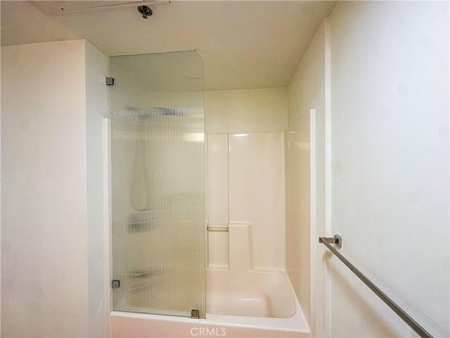 200 N San Fernando Rd Unit 313, Los Angeles, CA 90031 - bathroom featuring shower / bath combination with glass door