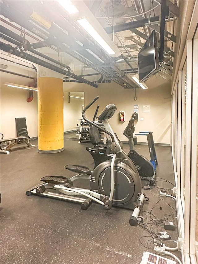 200 N San Fernando Rd Unit 313, Los Angeles, CA 90031 - view of gym