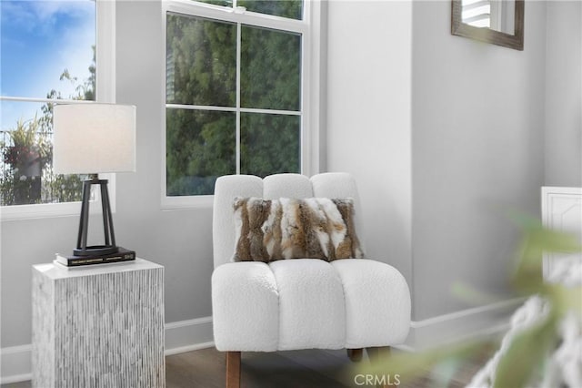 2526 N La Colina Ct, Orange, CA 92867 - living area with healthy amount of natural light