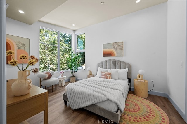 620 Baldwin Ct, Sierra Madre, CA 91024 - bedroom featuring wood finished floors and recessed lighting