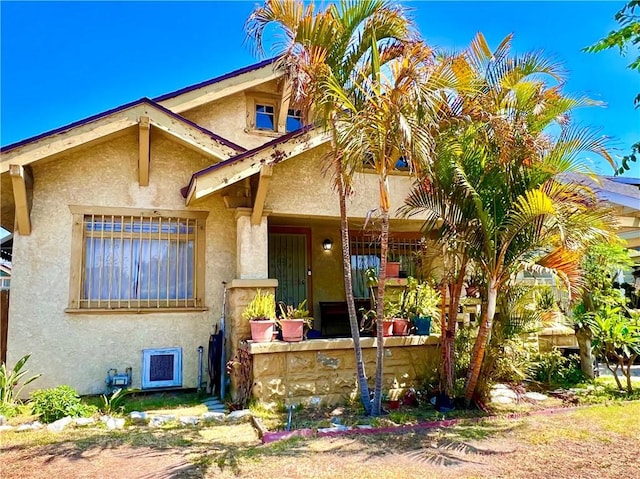 1323 W 41st Pl, Los Angeles, CA 90037 - view of front of home with stucco siding
