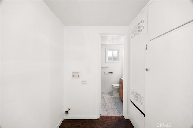 610 W Glen Lyn Dr, Glendora, CA 91740 - laundry area featuring hookup for a washing machine and baseboards