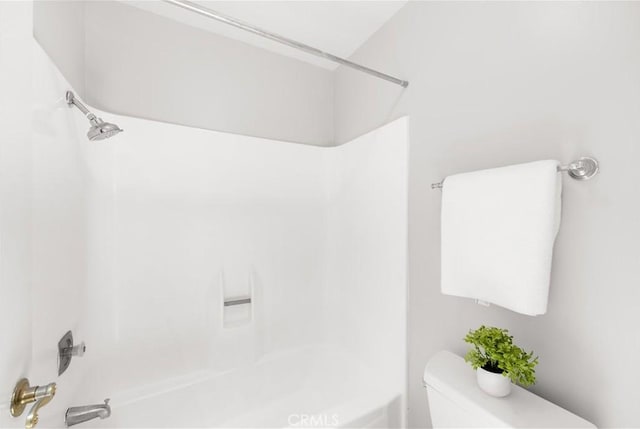 90 Lakepines Unit 5B, Irvine, CA 92620 - full bathroom with bathtub / shower combination