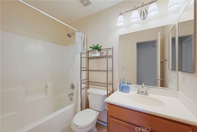 750 Multnomah Ct, San Jacinto, CA 92582 - bathroom with shower / bath combo and vanity