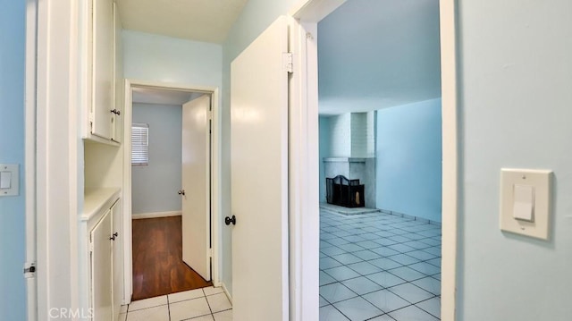 1531 E Ln Palma Ave Unit C2, Anaheim, CA 92805 - hallway featuring light tile patterned floors