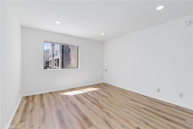 1119 Albany St Unit 226, Los Angeles, CA 90015 - empty room featuring light wood-type flooring and recessed lighting