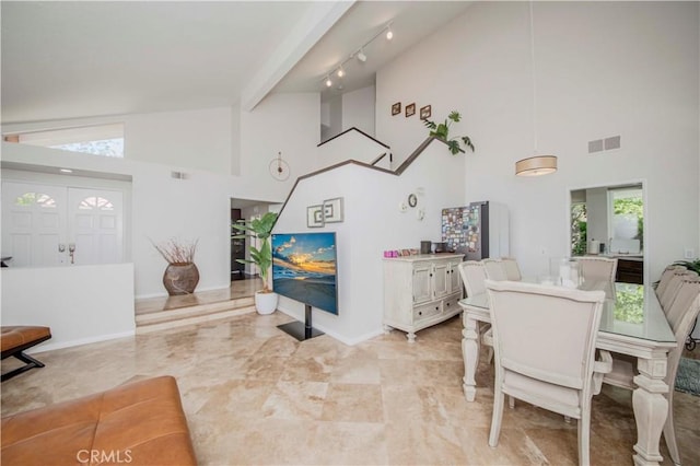 5560 Via Cantada, Yorba Linda, CA 92887 - dining room with high vaulted ceiling and baseboards