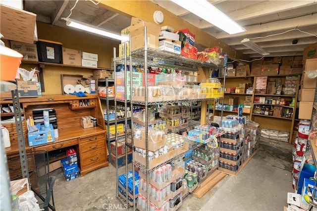 285 W 9th St, San Pedro, CA 90731 - view of storage room