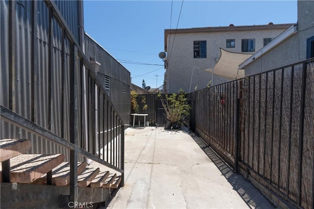 285 W 9th St, San Pedro, CA 90731 - fenced backyard featuring a patio area