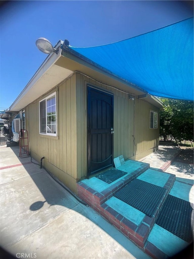 531 W Ramona Dr, Rialto, CA 92376 - photo 11