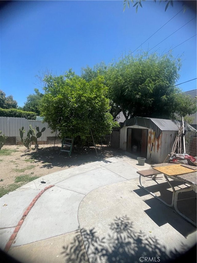 531 W Ramona Dr, Rialto, CA 92376 - photo 13
