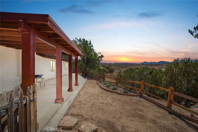 7390 Chase Ave, Hesperia, CA 92345 - view of yard with a patio area