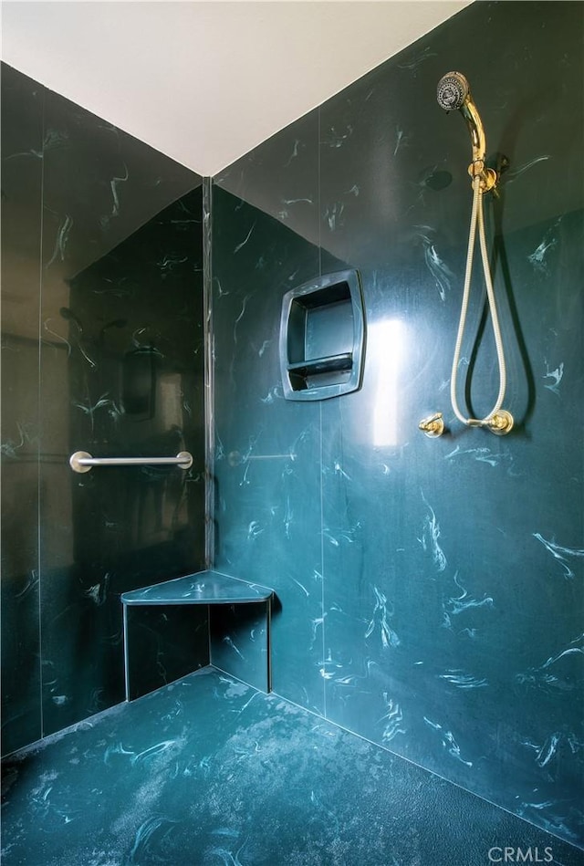 38 Canyon Island Dr Unit 38, Newport Beach, CA 92660 - full bath with a shower