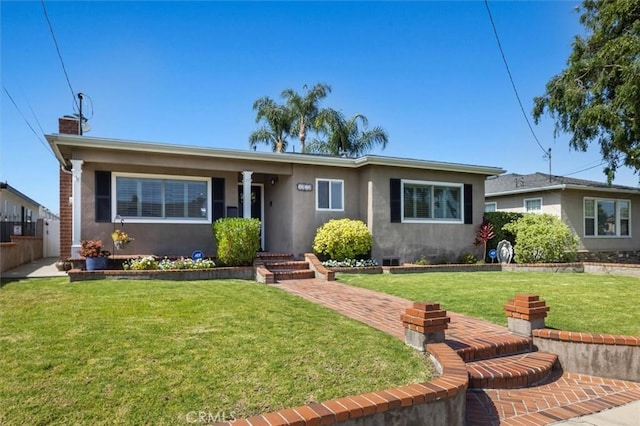 1372 W Sepulveda St, San Pedro, CA 90732 - view of front of property featuring stucco siding and a front yard