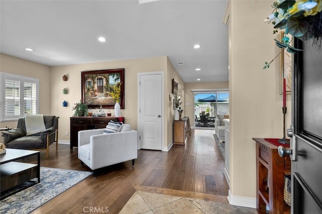 1372 W Sepulveda St, San Pedro, CA 90732 - living area featuring plenty of natural light, recessed lighting, and dark wood finished floors