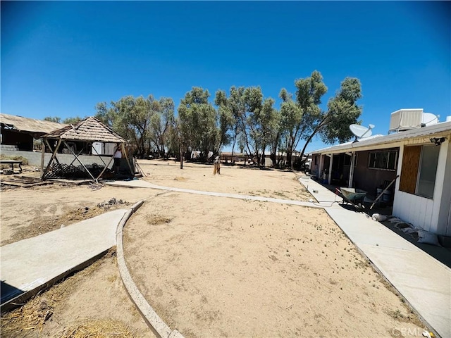 34756 Birch Rd, Barstow, CA 92311 - view of yard featuring a gazebo