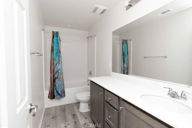 4389 Condor Ave, Fontana, CA 92336 - bathroom with vanity, wood finished floors, and shower / bath combo