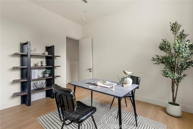 17827 Miranda St, Encino, CA 91316 - photo 39