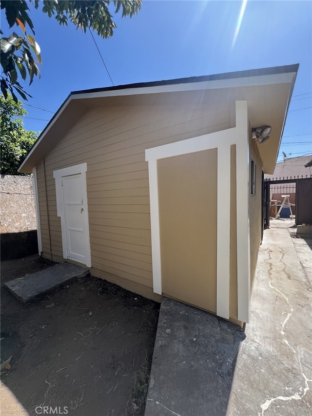 2820 S Budlong Ave, Los Angeles, CA 90007 - photo 10