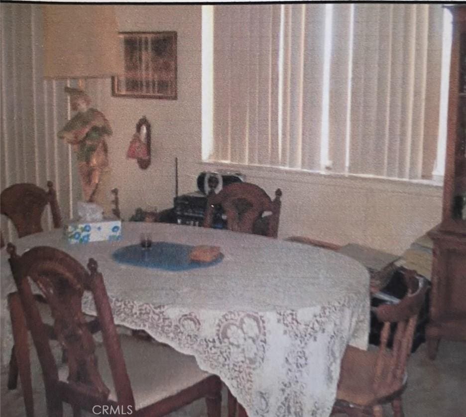 16082 Aztec Rd, Apple Valley, CA 92307 - view of dining space