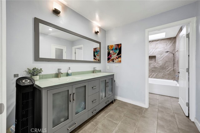 5533 Edward E Horton Ln Unit 6, Encino, CA 91316 - bathroom with double vanity, washtub / shower combination, and tile patterned flooring