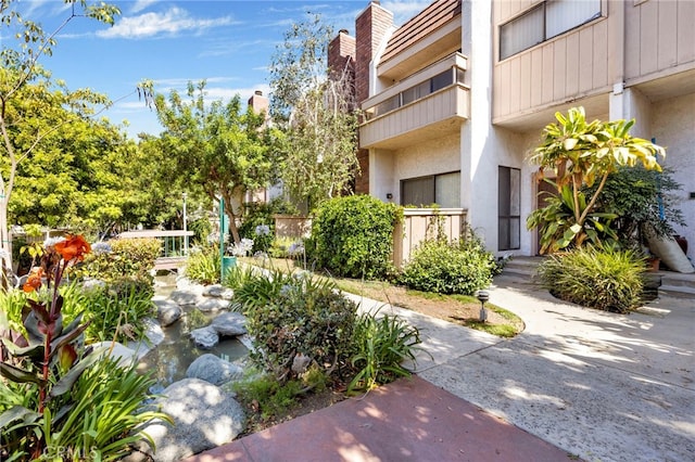 5533 Edward E Horton Ln Unit 6, Encino, CA 91316 - view of property's community
