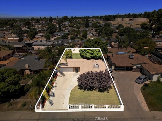 2616 Lynwood St, Bakersfield, CA 93306 - aerial view of residential area featuring property boundaries highlighted