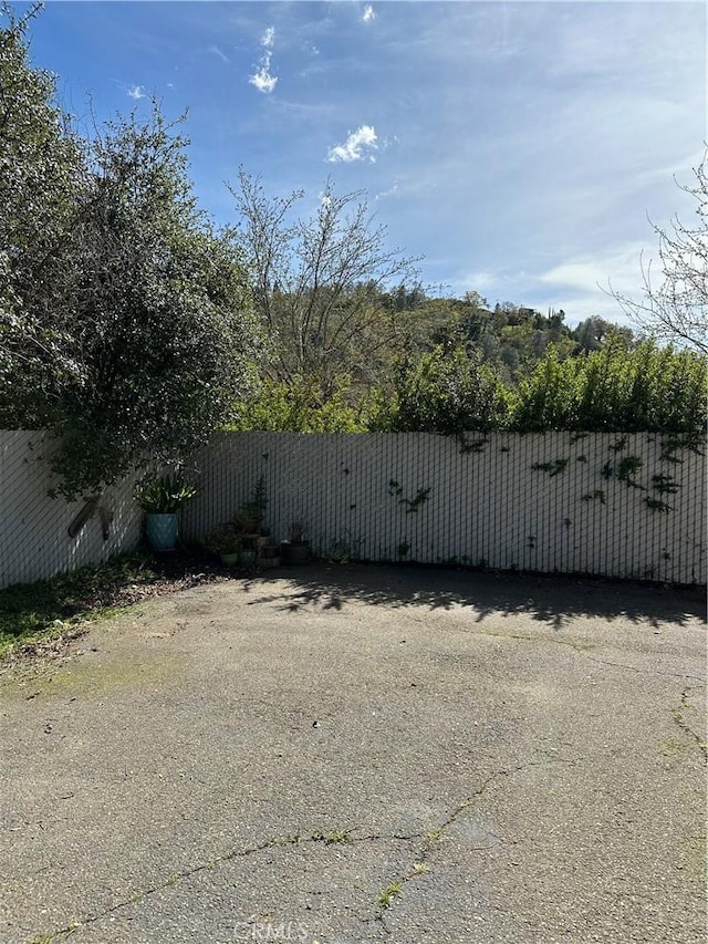 6896 Frontage Rd, Lucerne, CA 95458 - view of yard