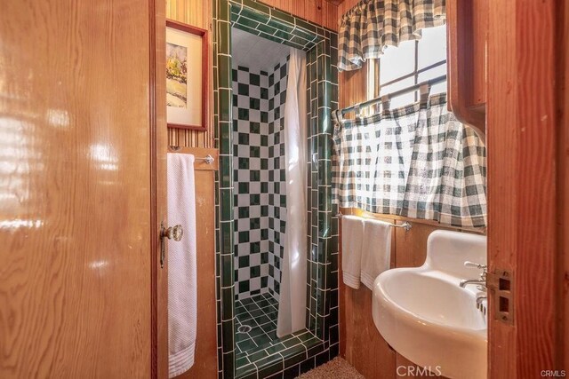 39654 Flicker Rd, Fawnskin, CA 92333 - full bath with tiled shower and a sink
