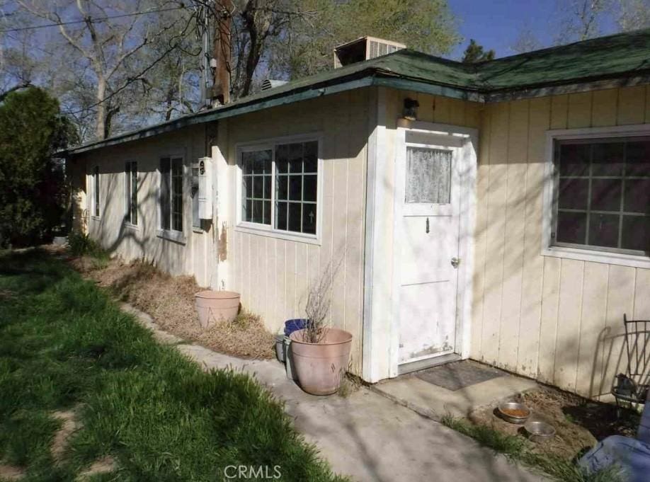 4360 W W Ave B 8, Lancaster, CA 93543 - view of side of home