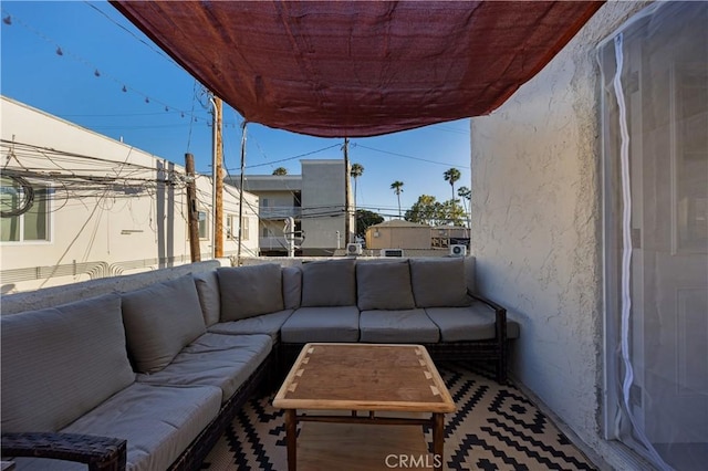 28 Argonne Ave, Long Beach, CA 90803 - balcony featuring outdoor lounge area