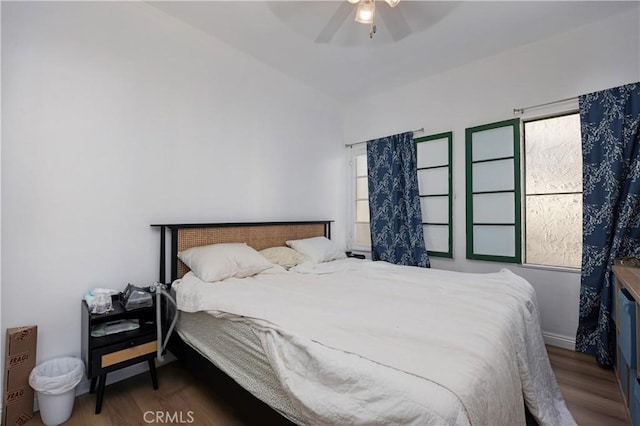 28 Argonne Ave, Long Beach, CA 90803 - bedroom with wood finished floors and ceiling fan