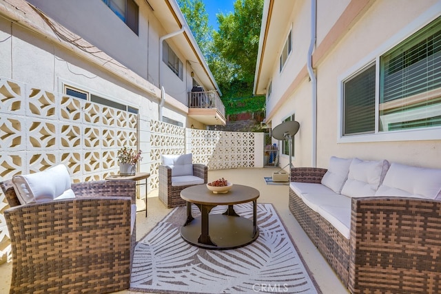1354 Shadow Ln Unit 102, Fullerton, CA 92831 - view of patio with an outdoor hangout area