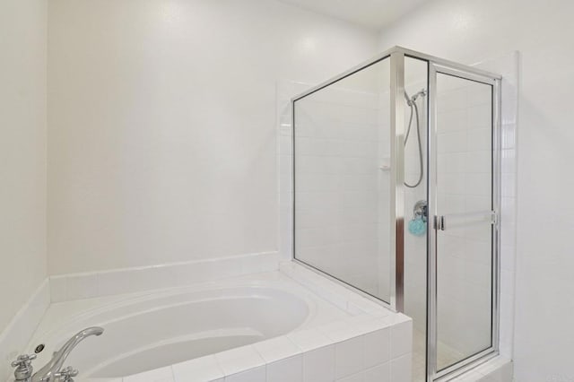 568 Scenic Trail Pl, Chula Vista, CA 91914 - bathroom with a bath and a shower stall