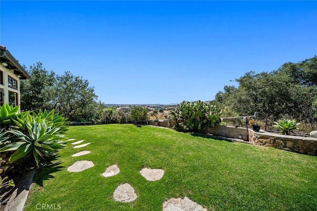 665 Sheehy Rd, Nipomo, CA 93444 - view of green lawn