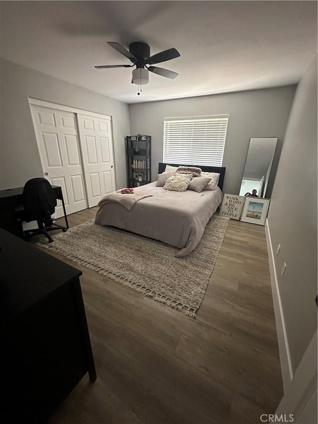 2775 Canyon View Cir, Corona, CA 92882 - bedroom with wood finished floors, a closet, and ceiling fan
