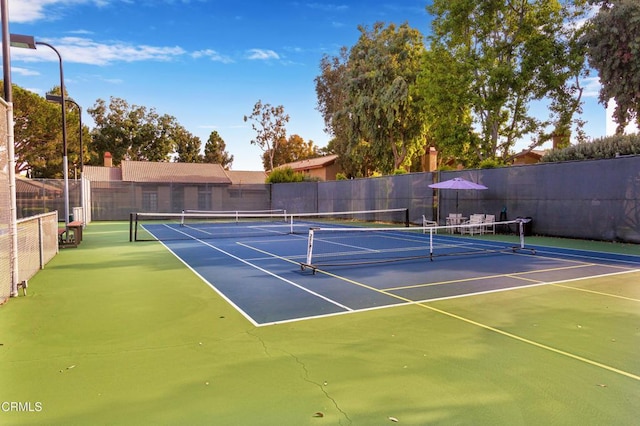 3762 Via Pacifica Walk, Oxnard, CA 93035 - view of tennis court featuring community basketball court