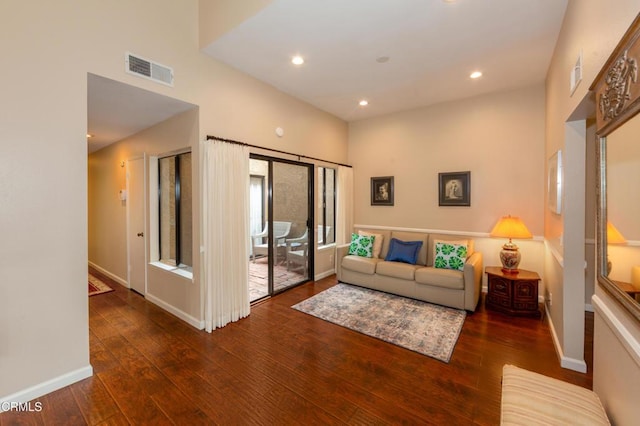 3762 Via Pacifica Walk, Oxnard, CA 93035 - living area with wood-type flooring and recessed lighting