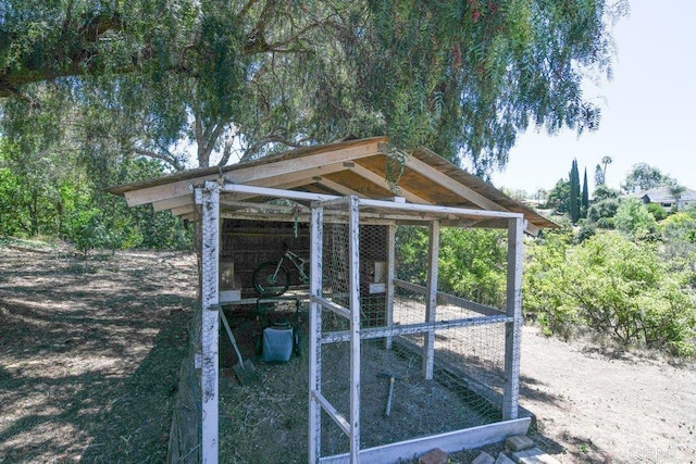 3096 Coral Tree Ln, Fallbrook, CA 92028 - dock with exterior structure