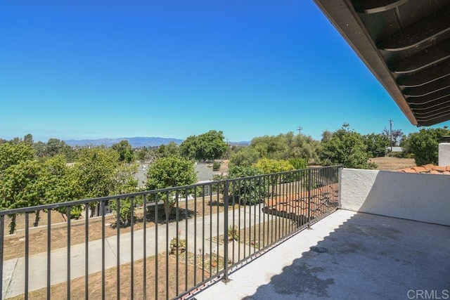1736 Bellington Ln, Fallbrook, CA 92028 - balcony with a mountain view