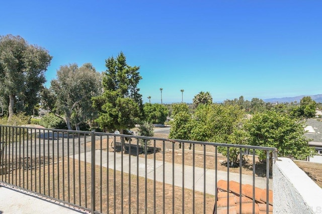 1736 Bellington Ln, Fallbrook, CA 92028 - view of patio / terrace